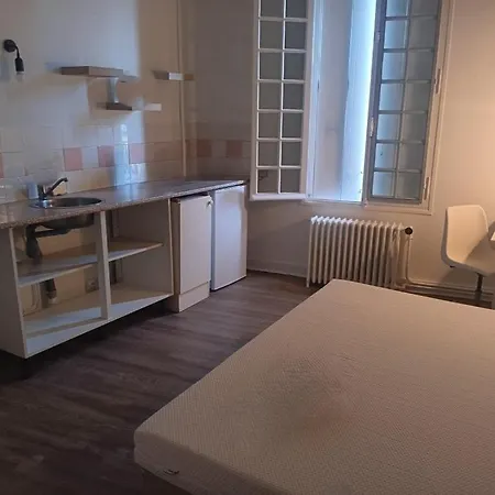 Privative 1 Piece - Coeur De Proche Victoire Apartment